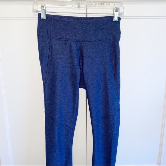 Outdoor Voices | Warm Up 7/8 Blue Leggings Small - Picture 9 of 16